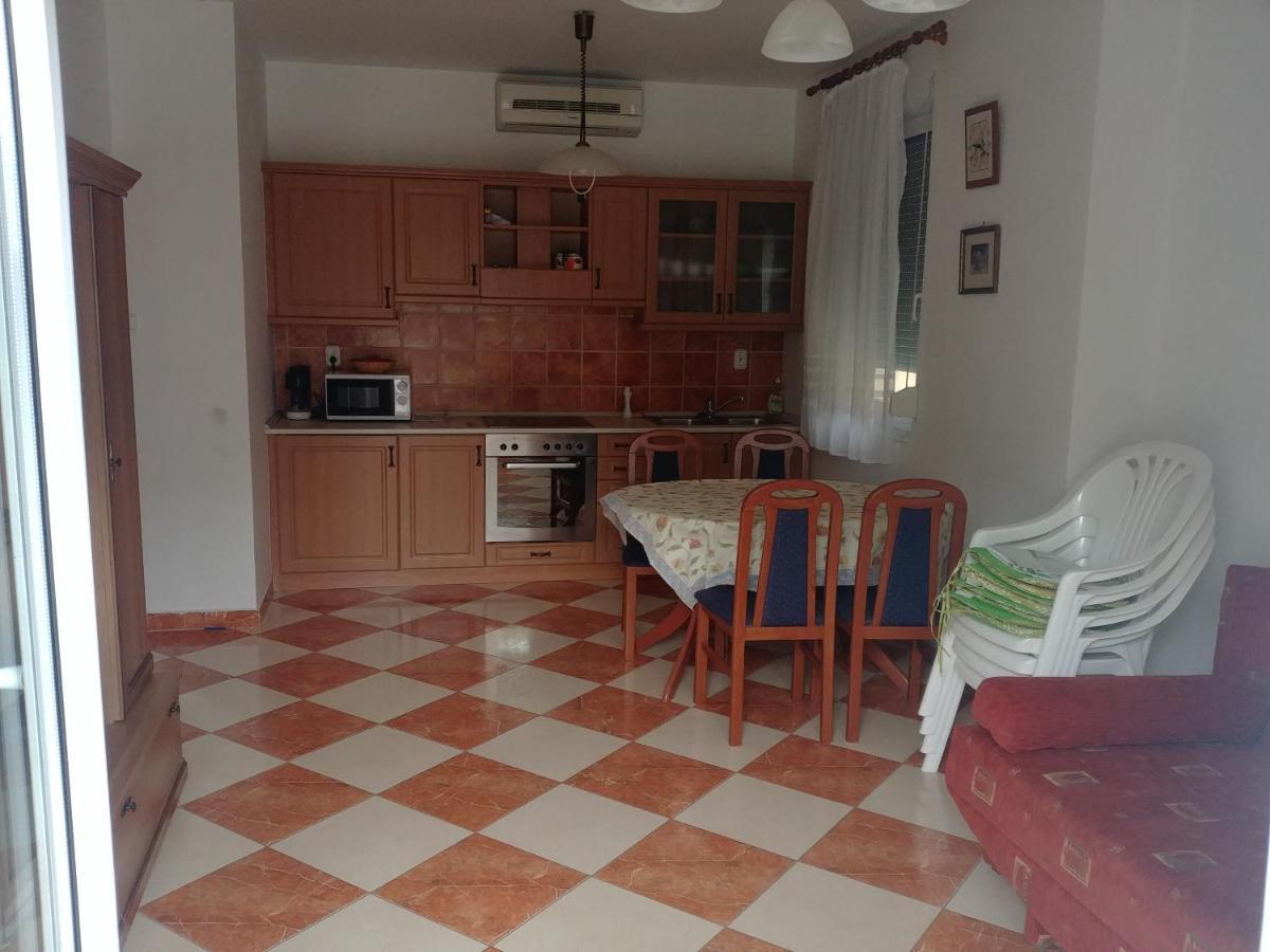 Árnyas Balatonlelle Exterior foto